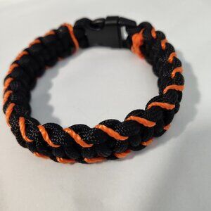 Paracord Bracelet Size 10" Cobra design, Black with Orange - New Handmade